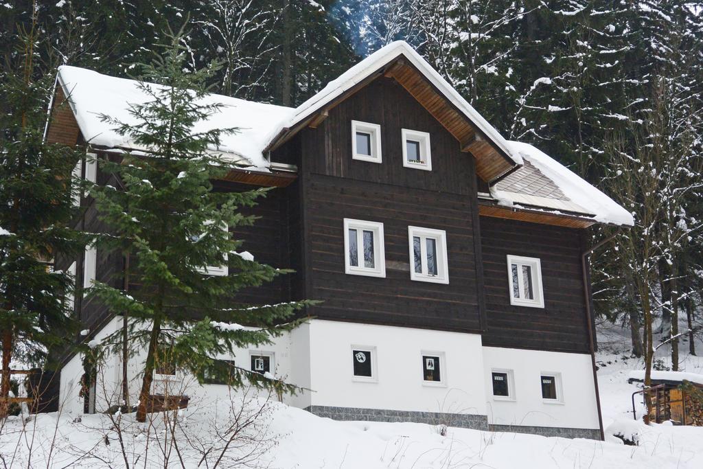 Na Cernem Potoce Villa Rokytnice nad Jizerou Ruang foto