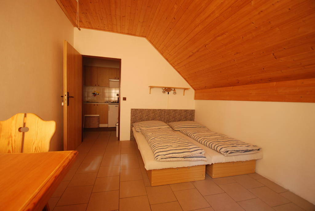 Na Cernem Potoce Villa Rokytnice nad Jizerou Ruang foto